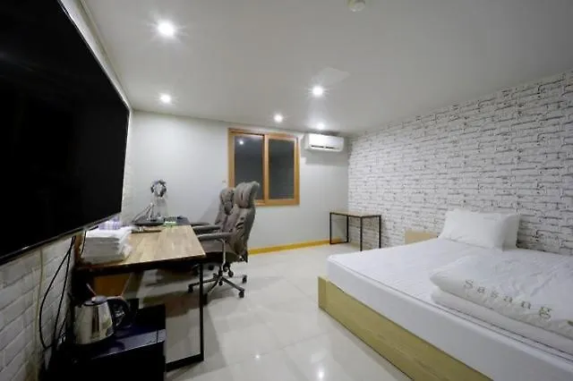 Sasang J