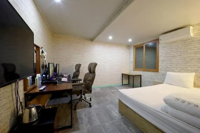 Sasang J Motel