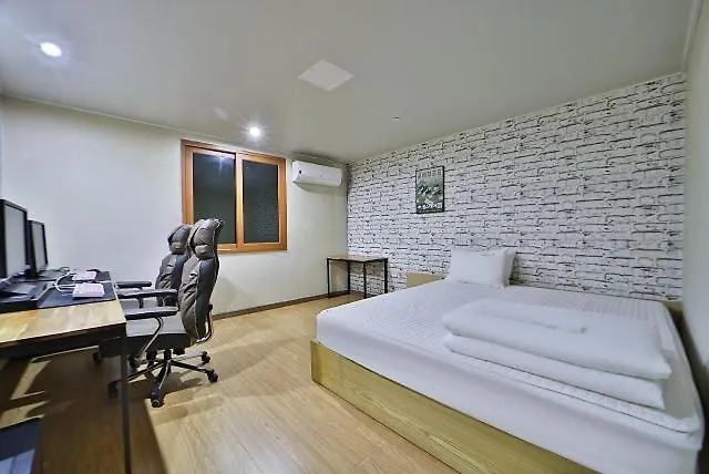 Motel Sasang J *